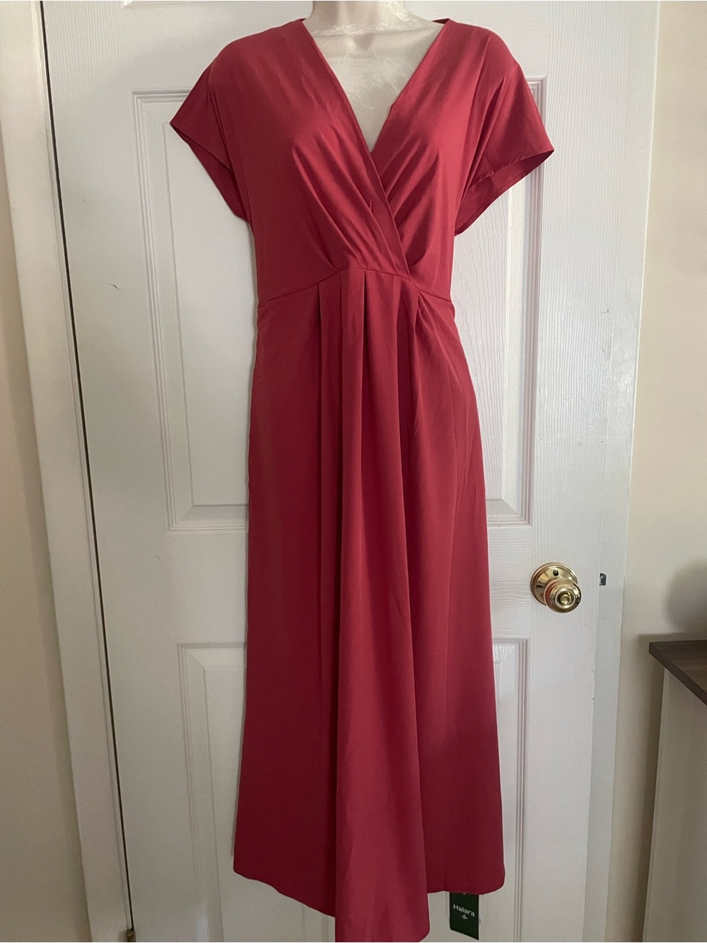 HALARA Red V-Neck Pleated Maxi Dress